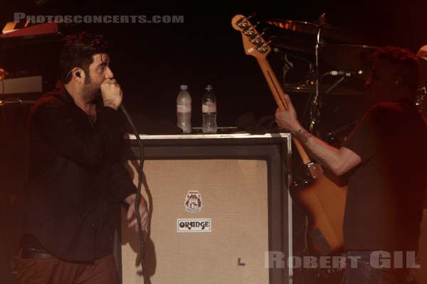 DEFTONES - 2013-02-22 - PARIS - Le Trianon - Camillo Wong Moreno - Sergio Vega